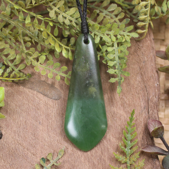 Roimata or Teardop carved from Hapopo Pounamu - NZ Greenstone