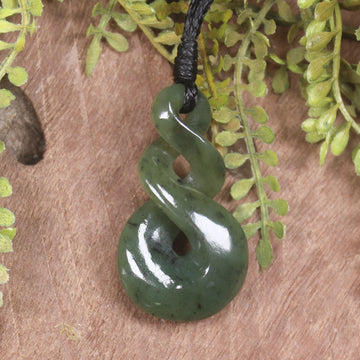 Twist or Pikorua carved from Hapopo Pounamu - NZ Greenstone