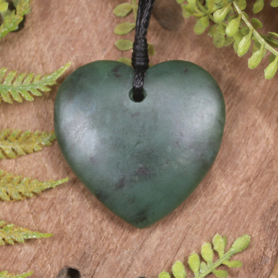 Heart carved from Kawakawa Pounamu - NZ Greenstone