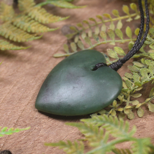 Heart carved from Kawakawa Pounamu - NZ Greenstone