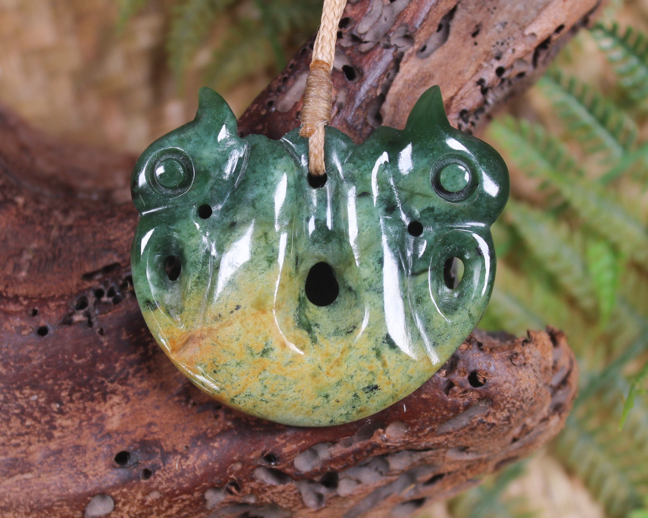 Pekapeka Pendant carved from Flower Jade Pounamu - NZ Greenstone