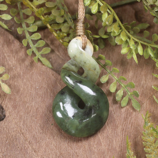 Twist or Pikorua carved from Raukaraka Pounamu - NZ Greenstone