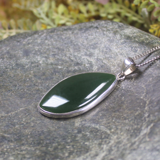 Kawakawa Pounamu pendant set in Sterling Silver - NZ Greenstone