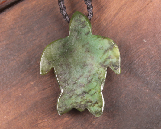 Turtle carved from Rimu Pounamu - NZ Greenstone