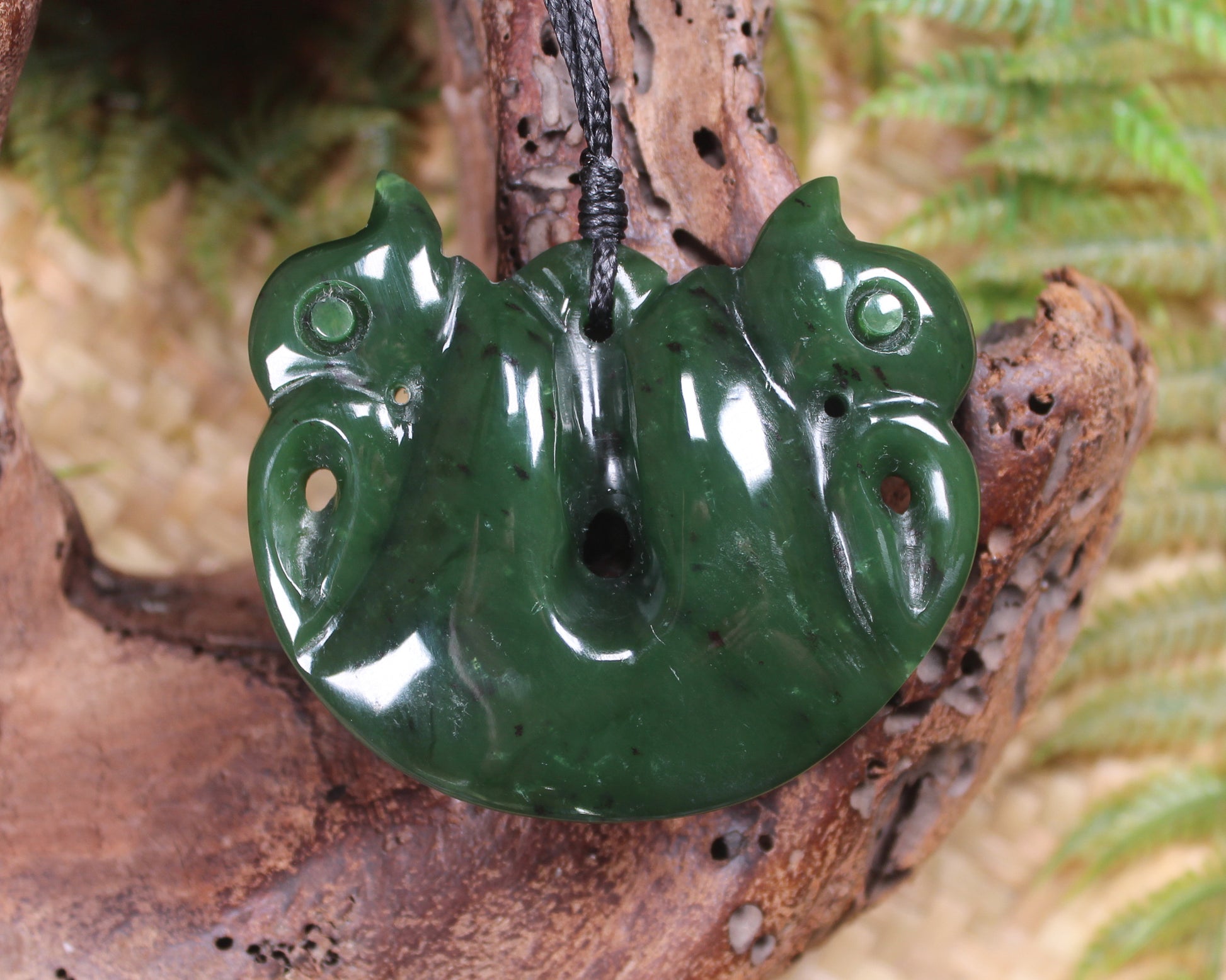 Pekapeka Pendant carved from Kawakawa Pounamu - NZ Greenstone