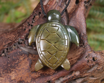 Turtle carved from Totoweka Pounamu - NZ Greenstone