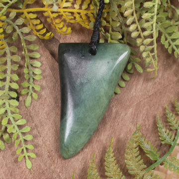 Tooth pendant carved from Kawakawa Pounamu - NZ Greenstone