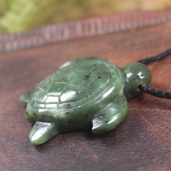 Turtle carved from Hapopo Pounamu - NZ Greenstone