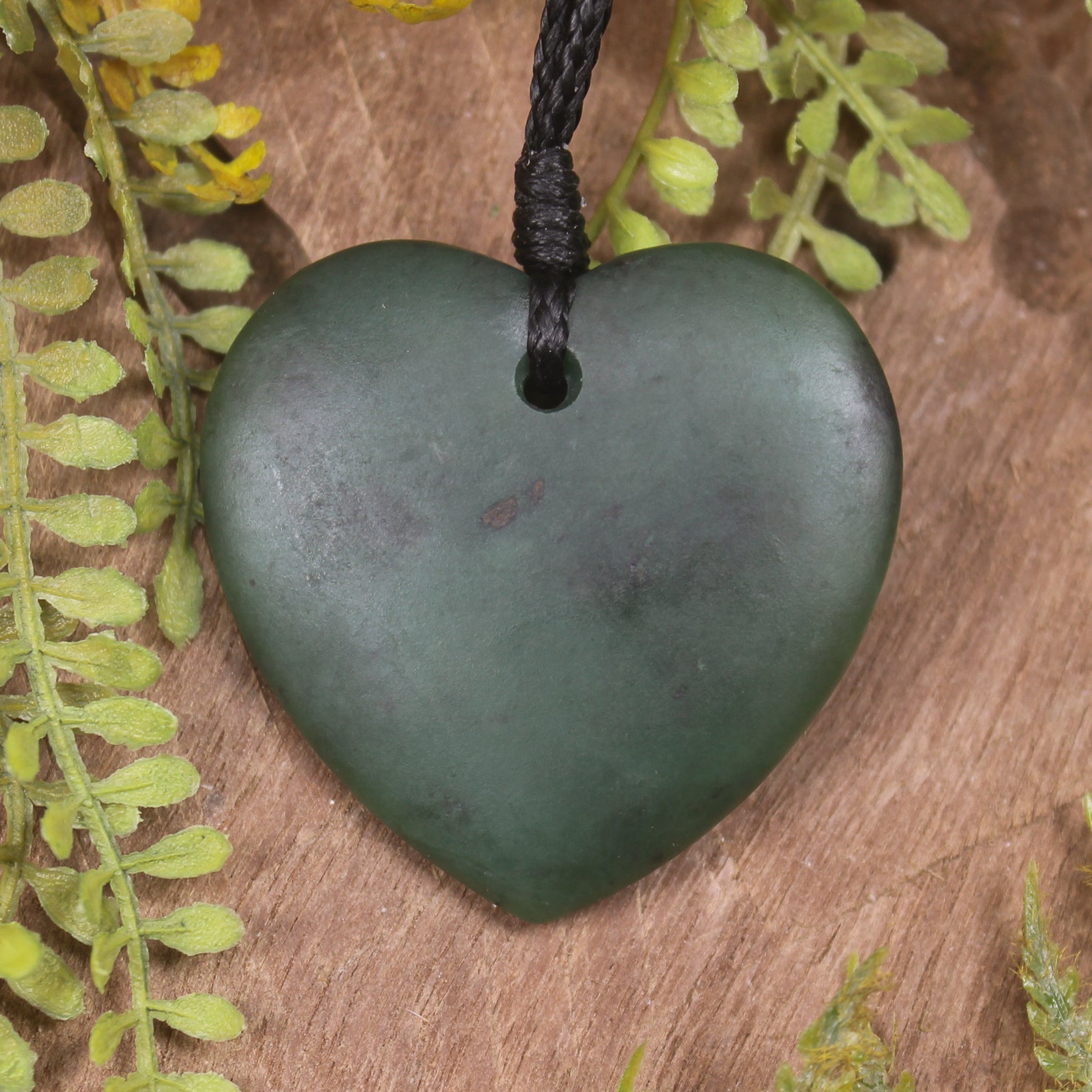 Heart carved from Kawakawa Pounamu - NZ Greenstone