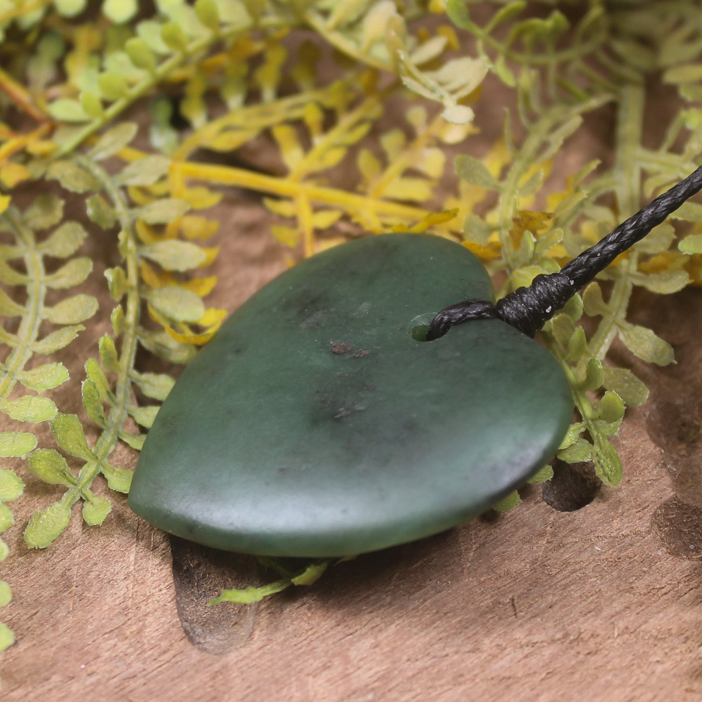 Heart carved from Kawakawa Pounamu - NZ Greenstone