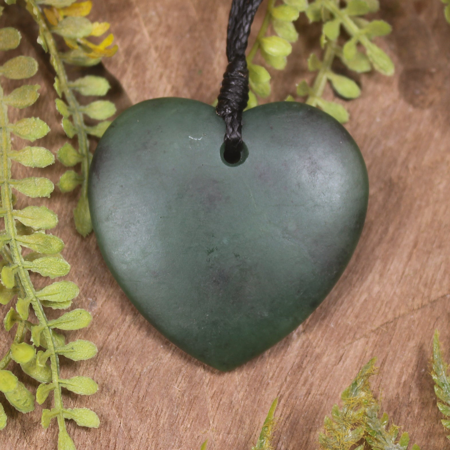 Heart carved from Kawakawa Pounamu - NZ Greenstone