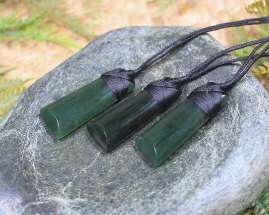 Kawakawa Pounamu Toki