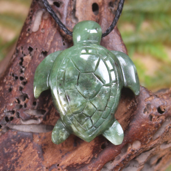 Turtle carved from Hapopo Pounamu - NZ Greenstone