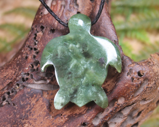 Turtle carved from Hapopo Pounamu - NZ Greenstone
