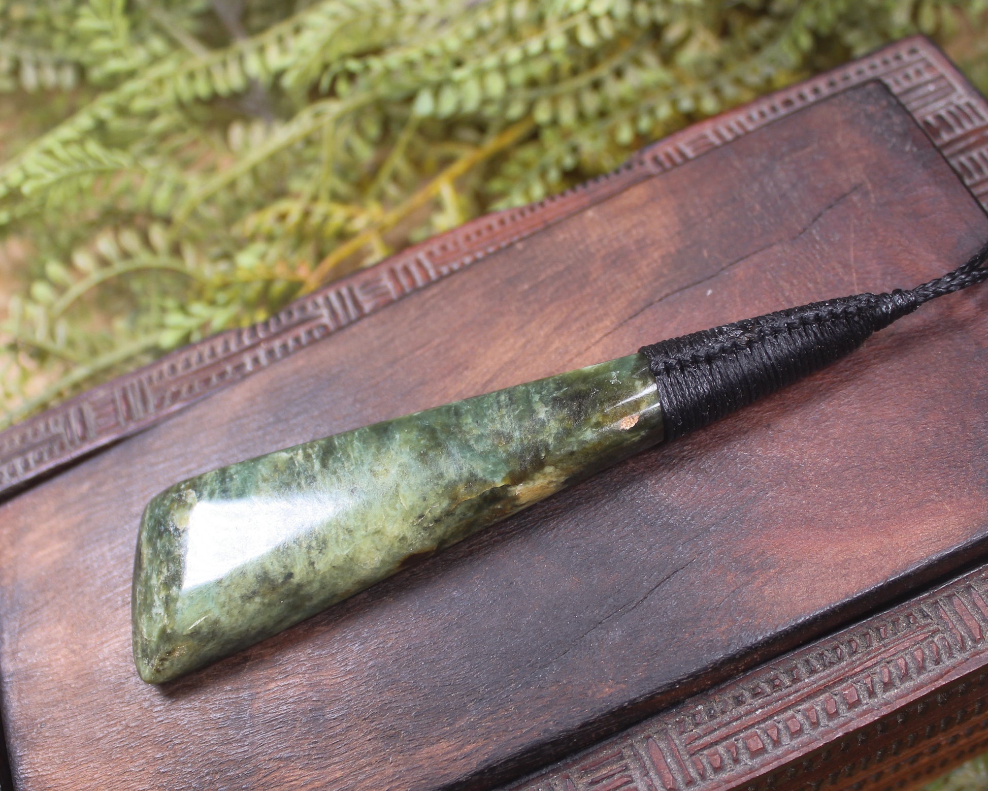 Flower Jade Pounamu Toki