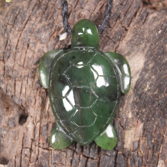 Turtle carved from Hapopo Pounamu - NZ Greenstone