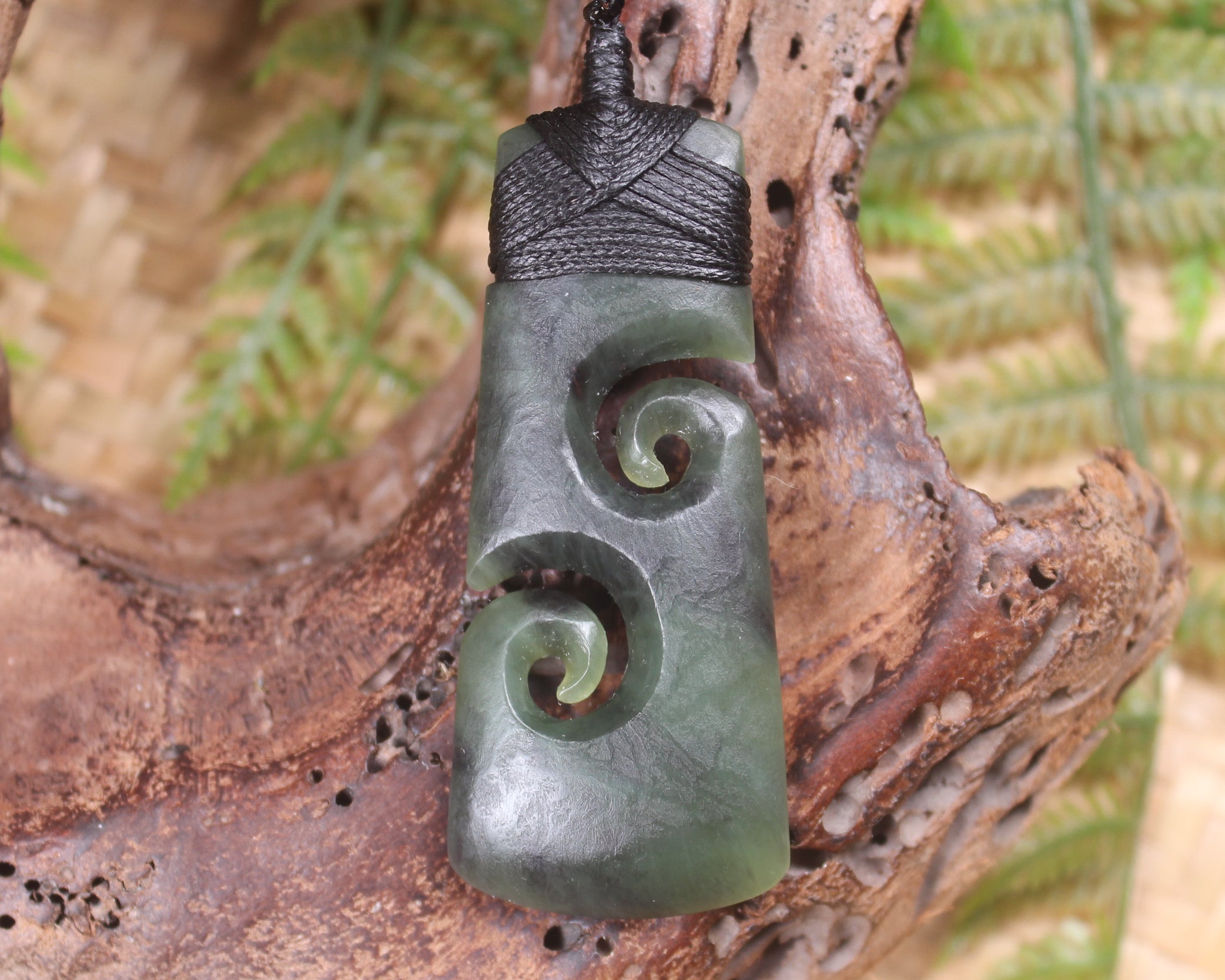 Toki or Adze with Koru carved from Hapopo Pounamu - NZ Greenstone