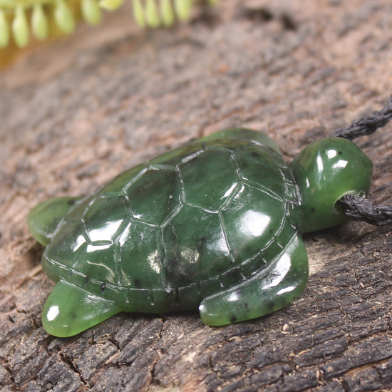 Turtle carved from Hapopo Pounamu - NZ Greenstone
