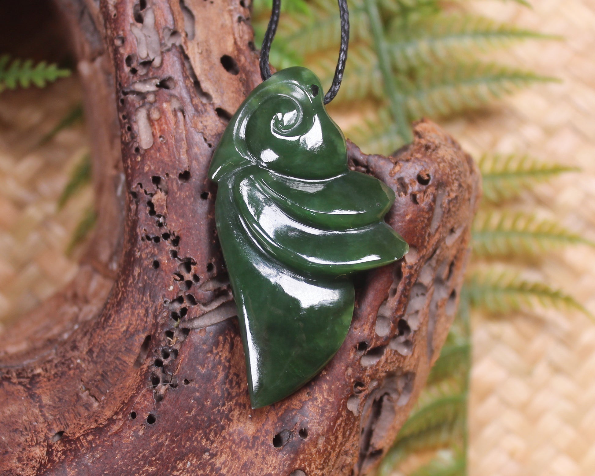 Kōwhai Flower Pendant