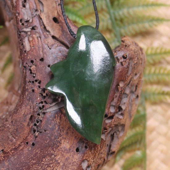 Kōwhai Flower Pendant