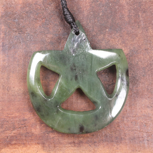 Whetumarama or Ratana Star Symbol carved from Hapopo Pounamu - New Zealand Greenstone