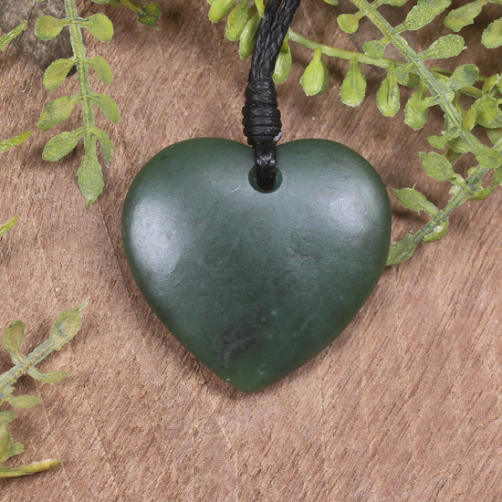 Heart carved from Kawakawa Pounamu - NZ Greenstone