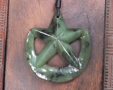 Whetumarama or Ratana Star Symbol carved from Hapopo Pounamu - New Zealand Greenstone