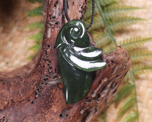 Kōwhai Flower Pendant