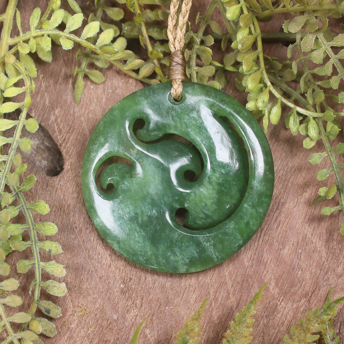 NZ Greenstone Koru Pendant  Kawakawa Pounamu
