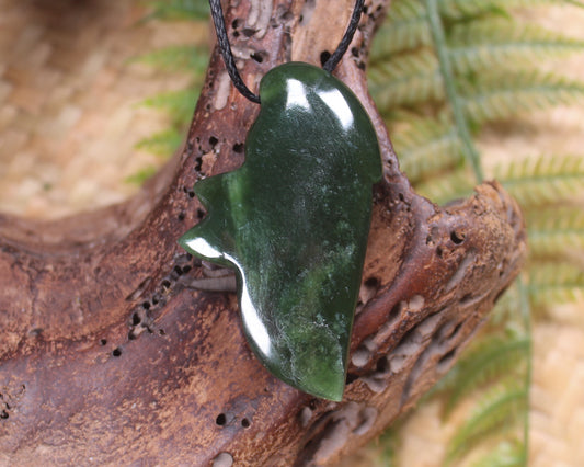 Kōwhai Flower Pendant