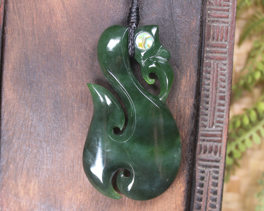 Kawakawa Pounamu Manaia pendant - NZ Greenstone