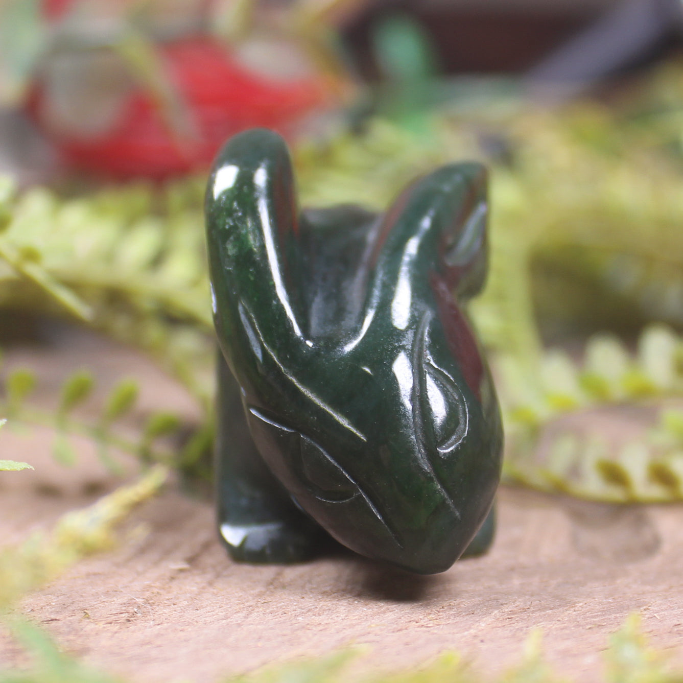 Kawakawa Pounamu Rabbit Sculpture