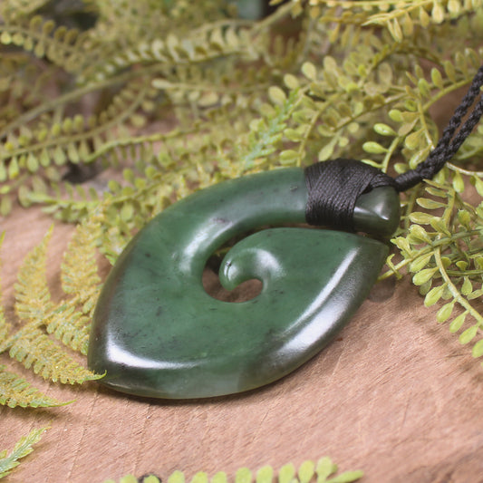 Hapopo Pounamu Hei Matau