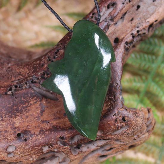 Kōwhai Flower Pendant