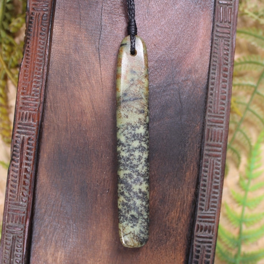 Rimu Pounamu Toki