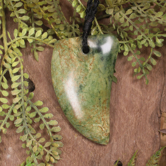 Flower Jade Pounamu Taniwha Tooth pendant