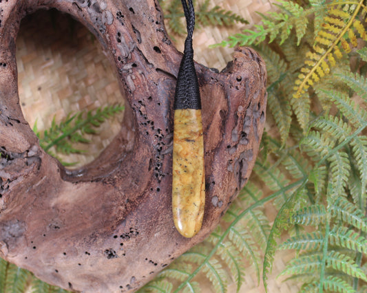 Roimata Teardrop carved from Rimu Pounamu - NZ Greenstone