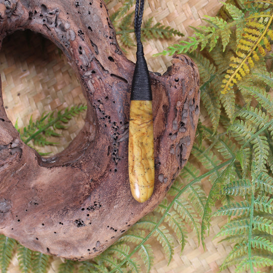 Roimata Teardrop carved from Rimu Pounamu - NZ Greenstone