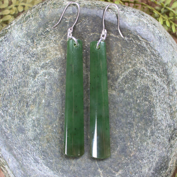 Roimata or Teardrop earrings carved from Kawakawa Pounamu - NZ Greenstone