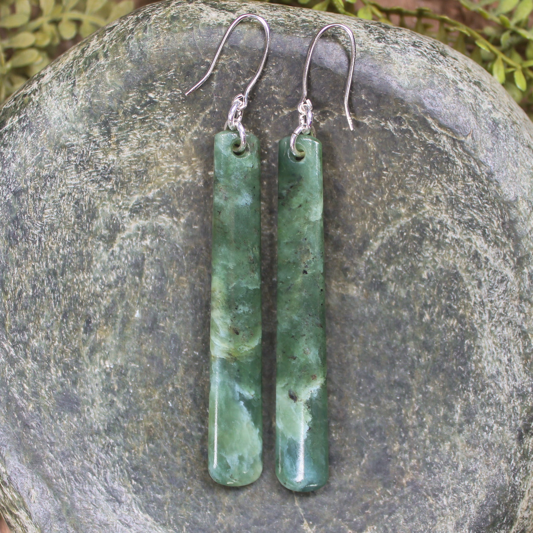 Roimata or Teardrop earrings carved from Kawakawa Pounamu - NZ Greenstone