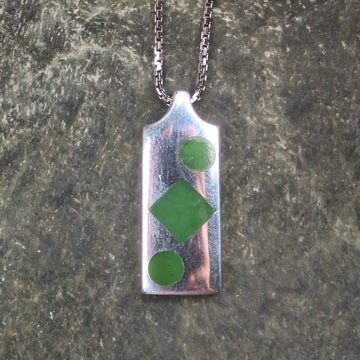 Hapopo Pounamu pendant set in Sterling Silver - NZ Greenstone