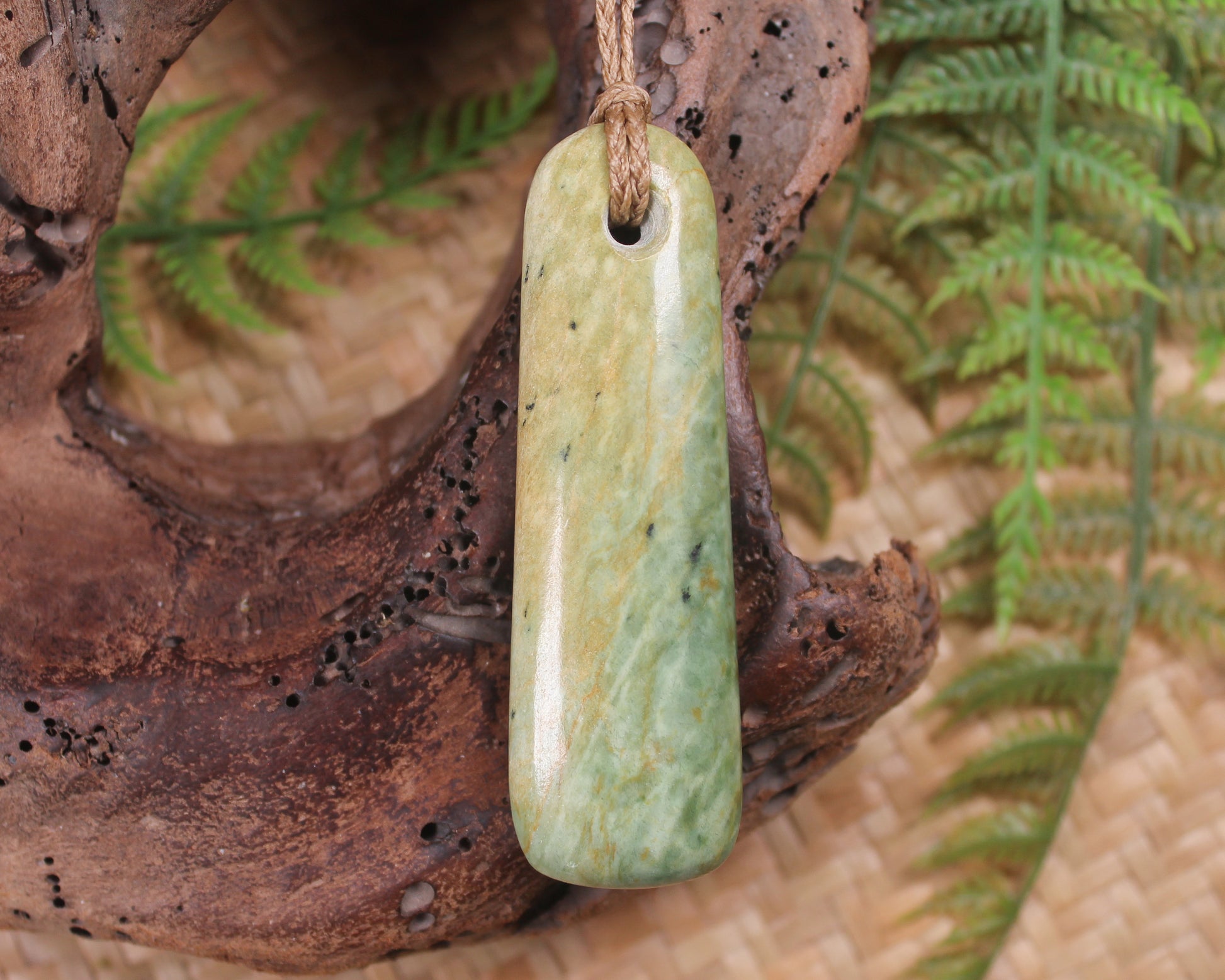 Toki or Adze Pendant carved from Flower Jade Pounamu - NZ Greenstone