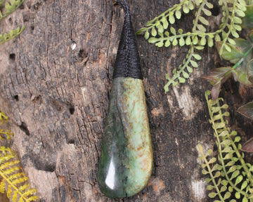 Flower Jade Pounamu - NZ Greenstone