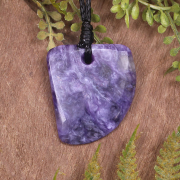 Charoite Tooth Pendant Niho