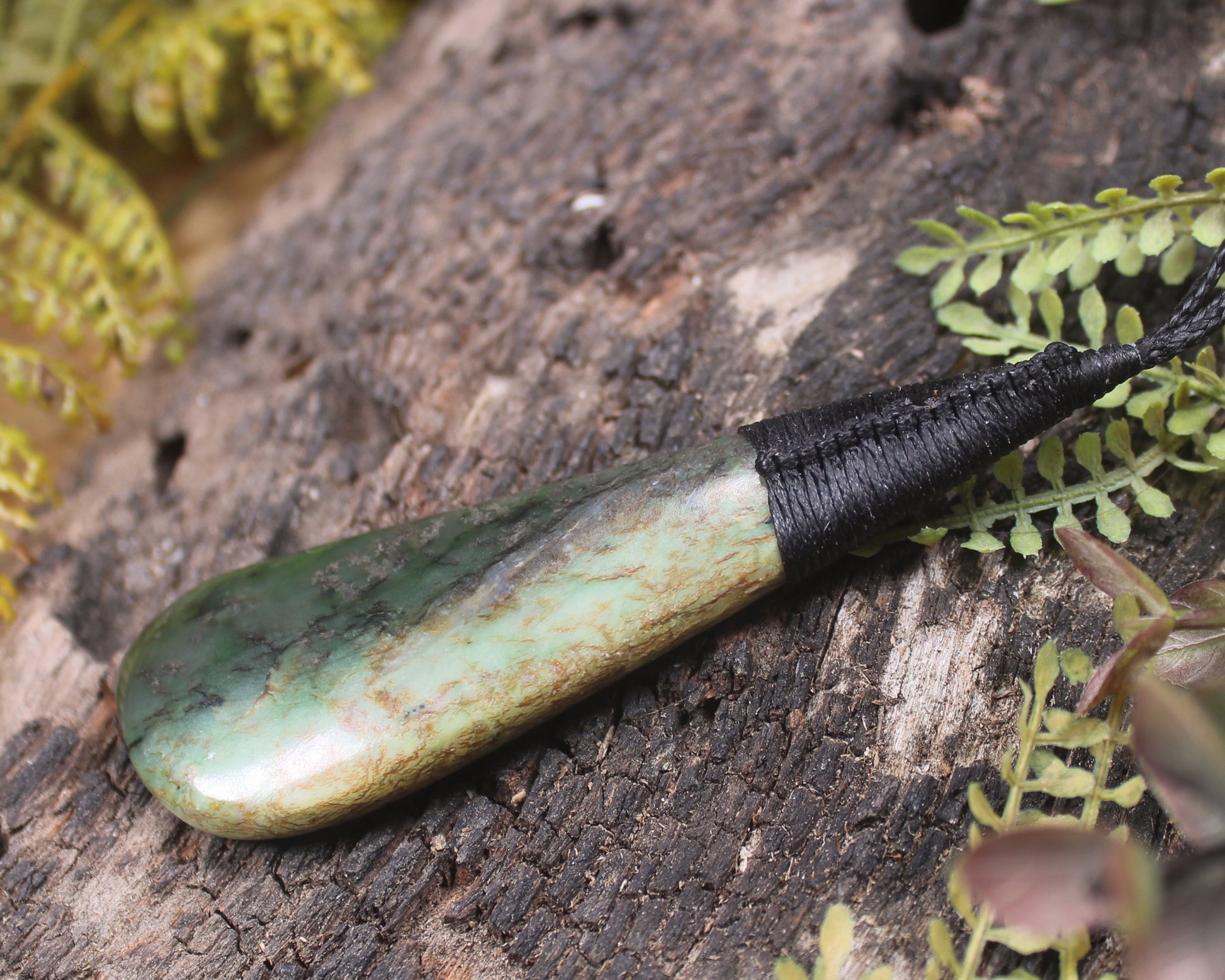 Flower Jade Pounamu - NZ Greenstone