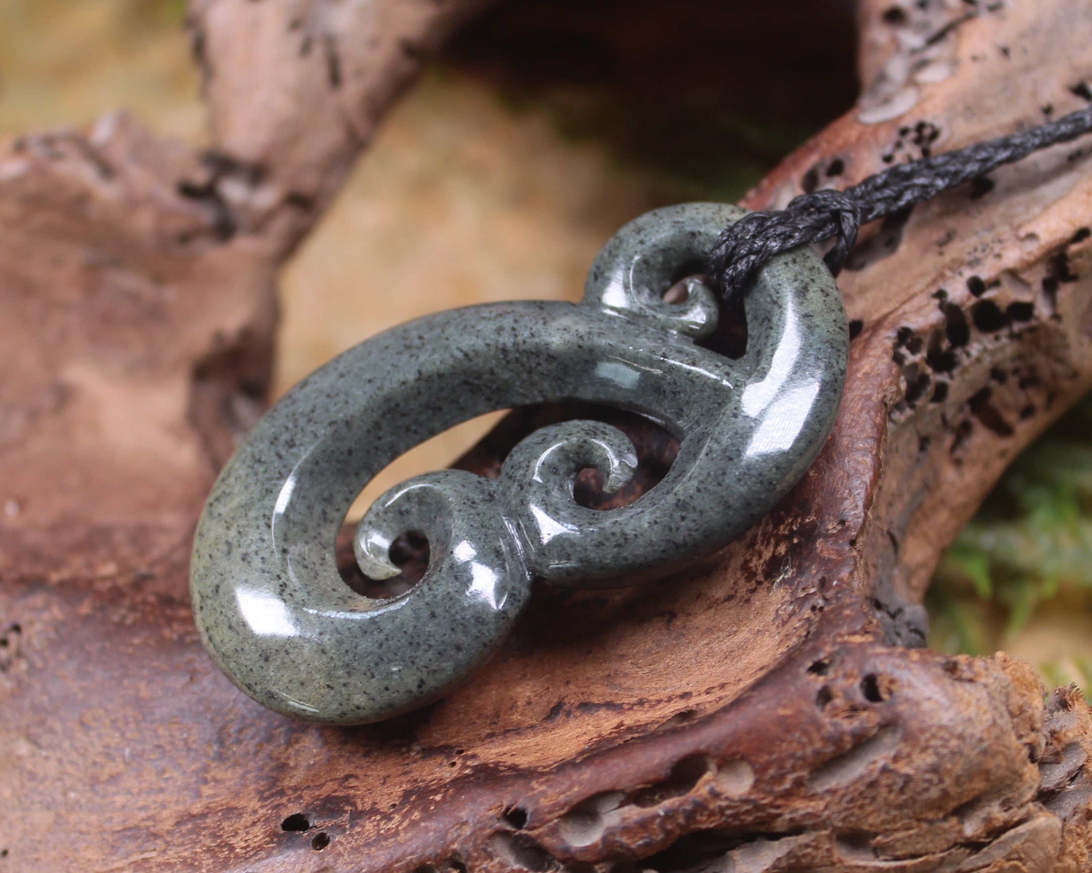 Hammerhead pendant carved from NZ Serpentine