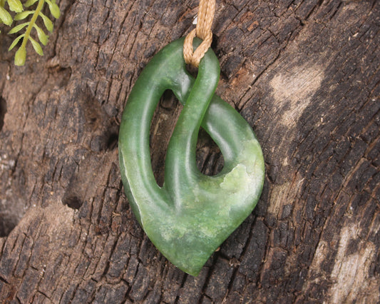 Twist Pendant carved from Kawakawa Pounamu - NZ Greenstone