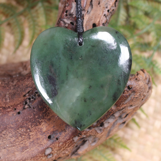 Heart carved from Hapopo Pounamu - NZ Greenstone