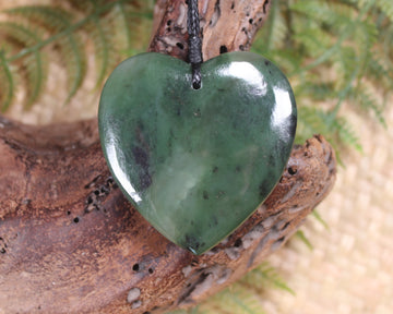 Heart carved from Hapopo Pounamu - NZ Greenstone