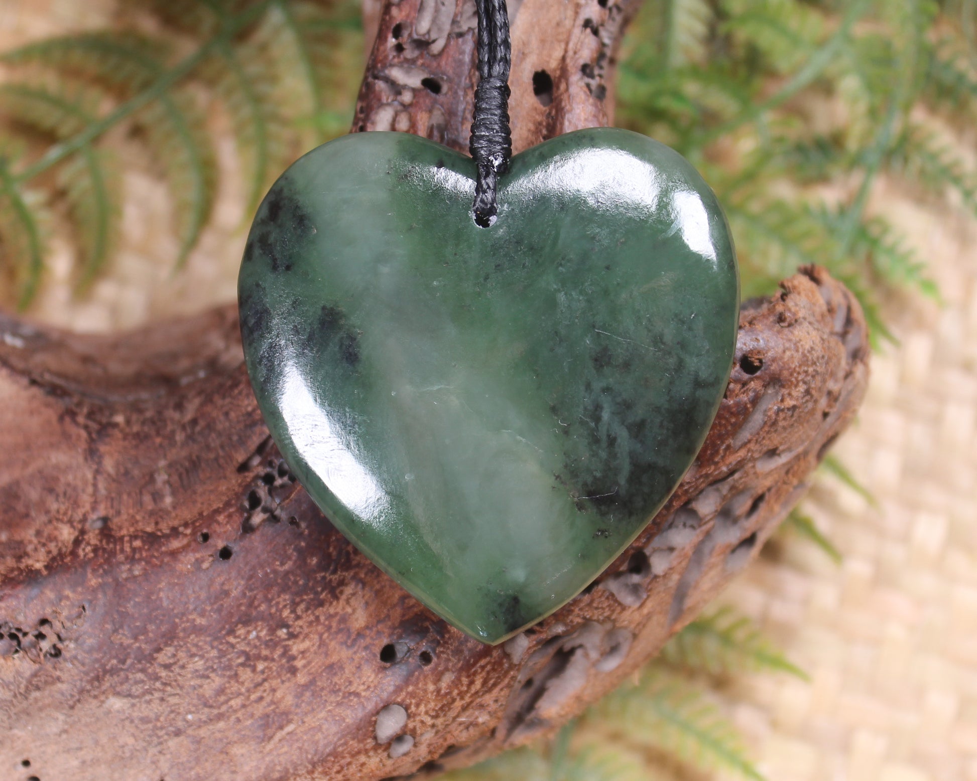 Heart carved from Hapopo Pounamu - NZ Greenstone